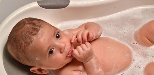 How To Bathe And How Often Should I Bathe My Newborn