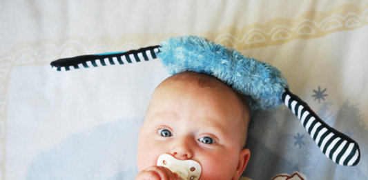 Baby Pacifier – Advantages & Disadvantages of Using Pacifiers