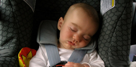 5 Tips On Traveling With A Baby In A Car 5 Tips On Travelling With A Baby In A Car