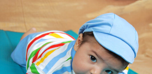 Baby Is Yet Not Capable of Crawling or Sitting. Should I Be Worried?