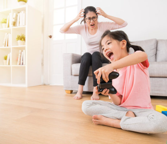 5 Best Ways To Deal With A Stubborn Child