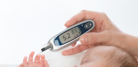 Hypoglycemia in newborns – Causes, Symptoms And Treatments