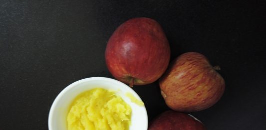 How to prepare apple puree for your baby